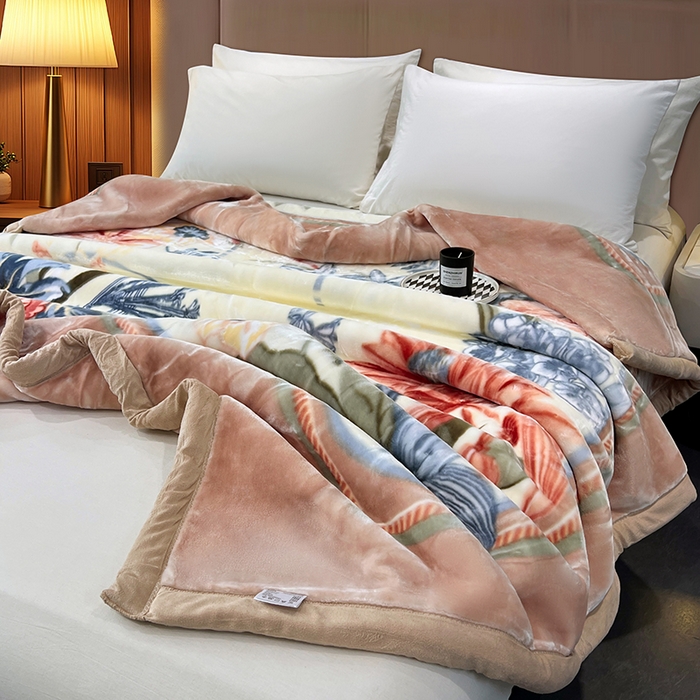 91家纺网 家纺一手货源 找家纺 凯轩毛毯 2025新款加厚双层婚庆云毯  毛毯 春意盎然