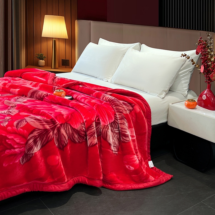 91家纺网 家纺一手货源 找家纺 凯轩毛毯 2025新款加厚双层婚庆云毯  毛毯 锦上添花