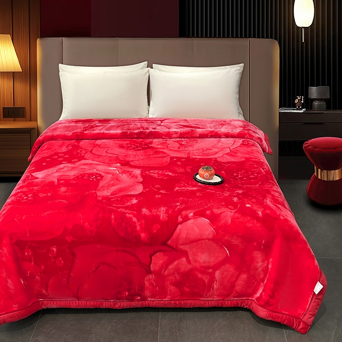 91家纺网 家纺一手货源 找家纺 凯轩毛毯 2025新款加厚双层婚庆云毯  毛毯 玫瑰庄园