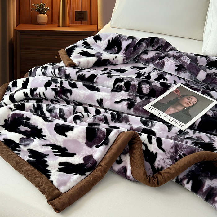 91家纺网 家纺一手货源 找家纺 凯轩毛毯 2025新款加厚双层婚庆云毯  毛毯 水墨豹纹