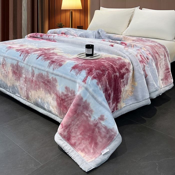 91家纺网 家纺一手货源 找家纺 凯轩毛毯 2025新款加厚双层婚庆云毯  毛毯 烟雨蒙蒙