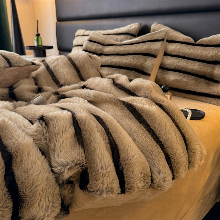 91家纺网 家纺一手货源 找家纺 （总）优贝家纺 2025新款A版獭兔毛B版牛奶绒四件套