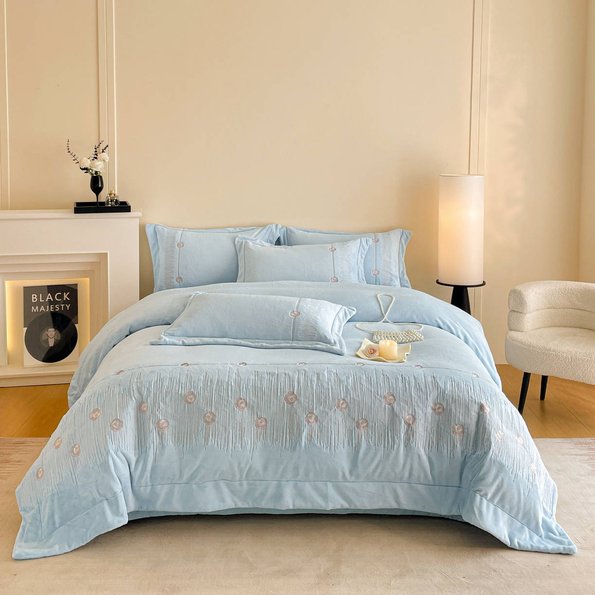 新方向 2025新款全消光A类刺绣牛奶绒四件套-玫瑰情缘 玫瑰情缘-星月蓝