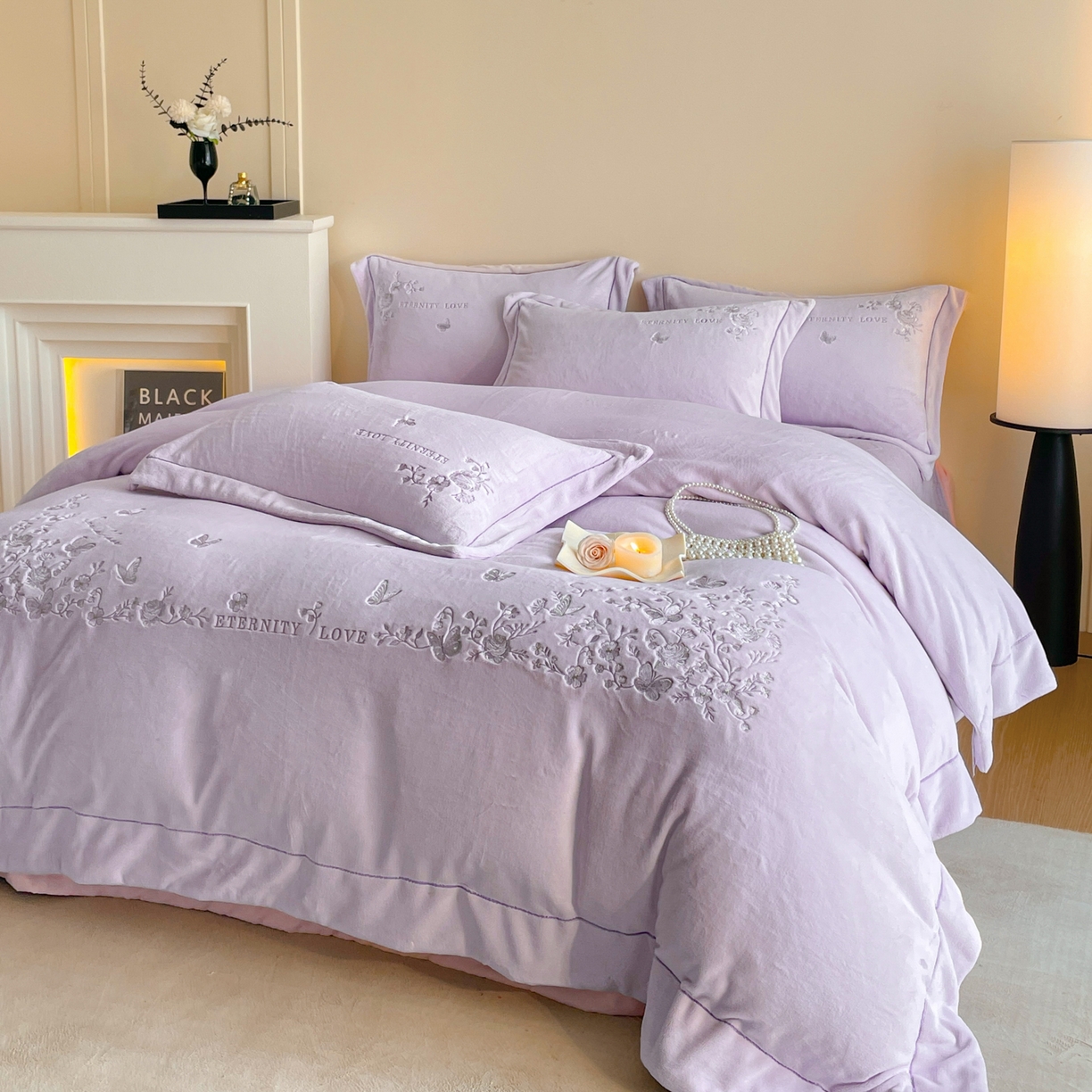 91家纺网 家纺一手货源 找家纺 新方向 2025新款全消光A类刺绣牛奶绒四件套-浮生若梦 浮生若梦-魅紫