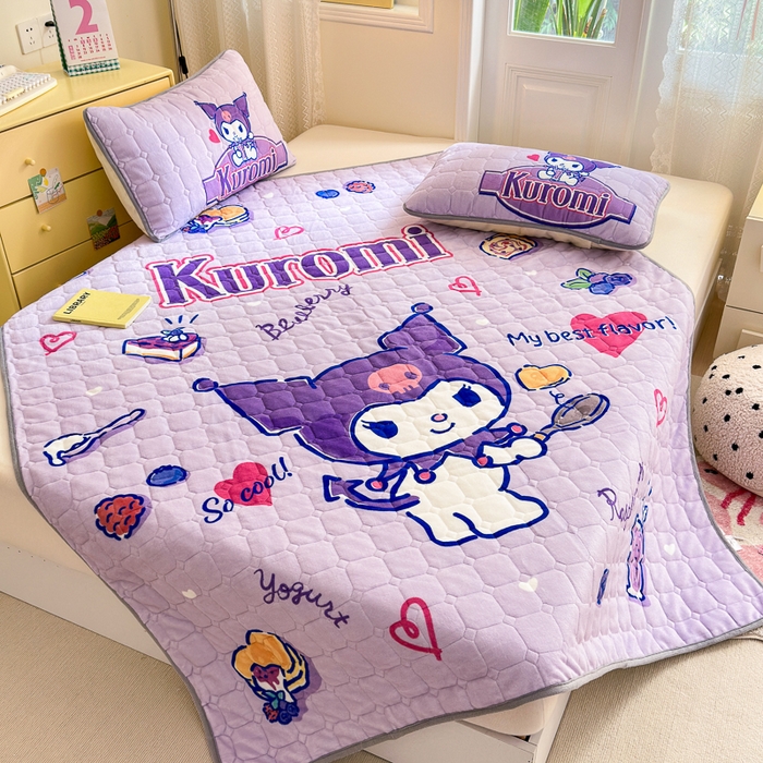 91家纺网 家纺一手货源 找家纺 希诺家居 2025新款正版授权三丽鸥大版牛奶绒床垫三件套床褥学生宿舍床垫 趣味库洛米