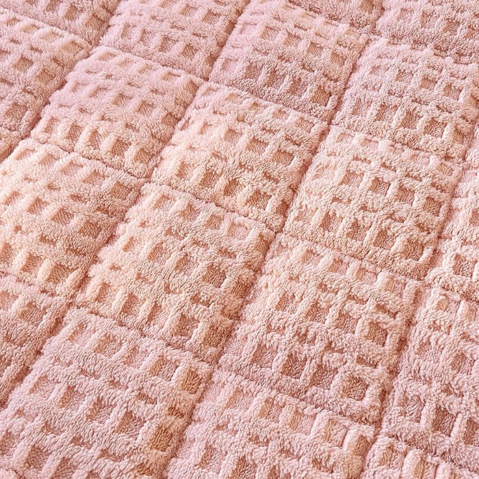 91家纺网 家纺一手货源 找家纺 喜居 2025新款舒棉绒华夫格床褥垫 -柔粉