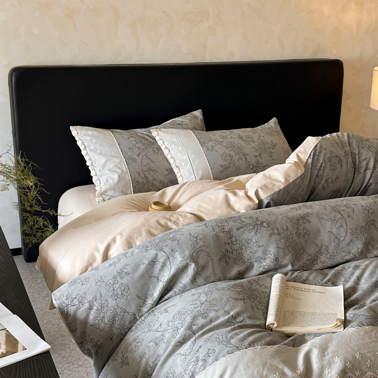 91家纺网 家纺一手货源 找家纺 宜代光年 2025新款全棉磨毛花边四件套 花眠