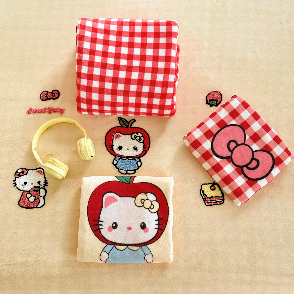 91家纺网 家纺一手货源 找家纺 （总）一霖家纺 2025新款小清新牛奶绒毛巾绣四件套-第一波