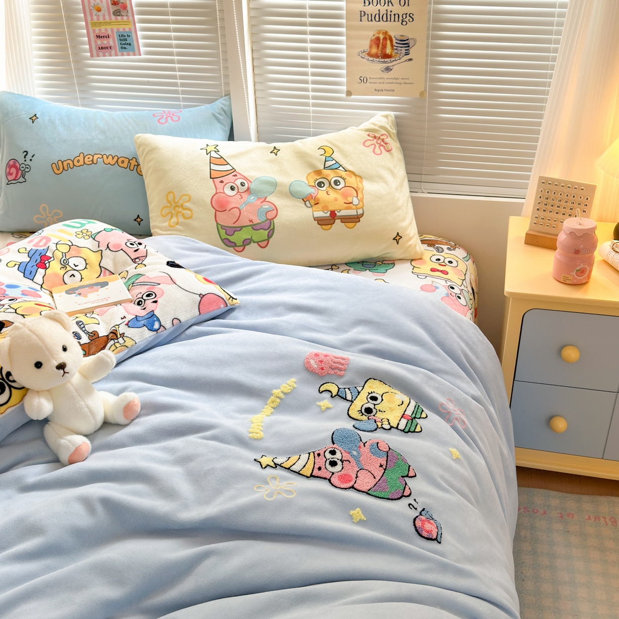 91家纺网 家纺一手货源 找家纺 一霖家纺 2025新款小清新牛奶绒毛巾绣四件套-第一波 吹泡泡的海宝