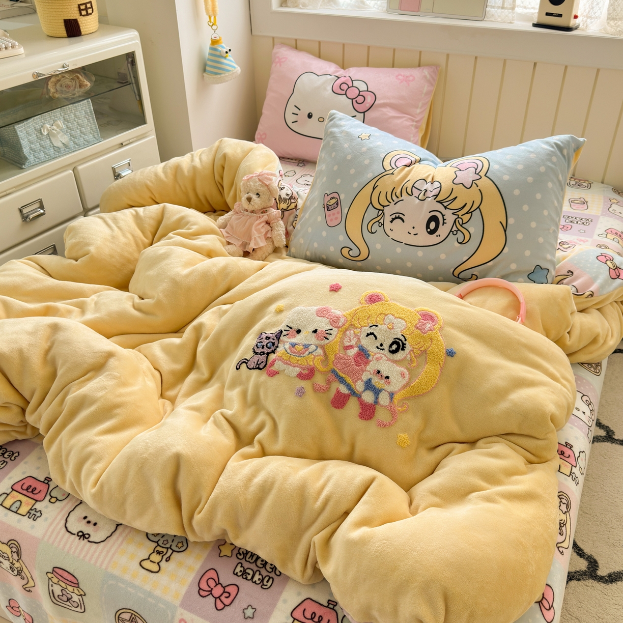 91家纺网 家纺一手货源 找家纺 一霖家纺 2025新款小清新牛奶绒毛巾绣四件套-第一波 美少女战士-黄