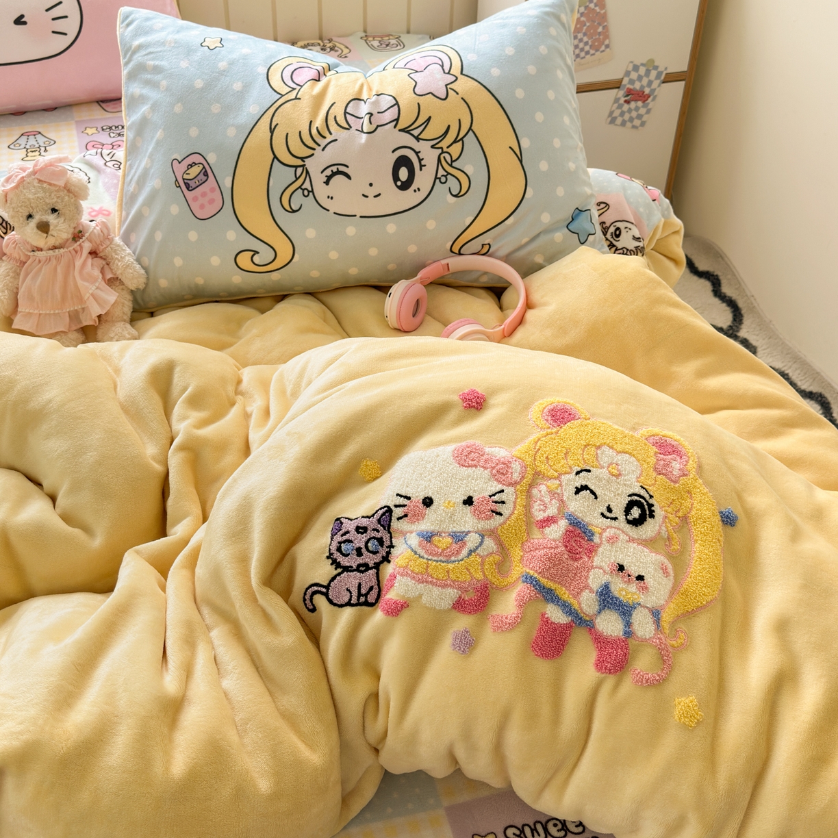 91家纺网 家纺一手货源 找家纺 一霖家纺 2025新款小清新牛奶绒毛巾绣四件套-第一波 美少女战士-黄