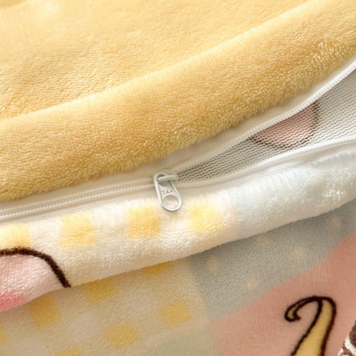 91家纺网 家纺一手货源 找家纺 一霖家纺 2025新款小清新牛奶绒毛巾绣四件套-第一波 美少女战士-黄