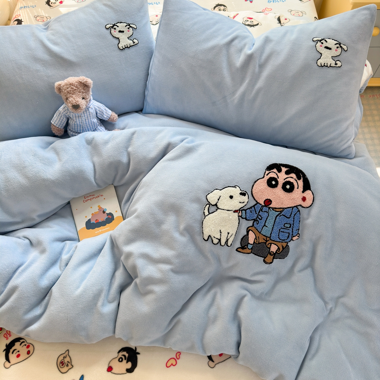 91家纺网 家纺一手货源 找家纺 一霖家纺 2025新款小清新牛奶绒毛巾绣四件套-第一波 新新大白绒