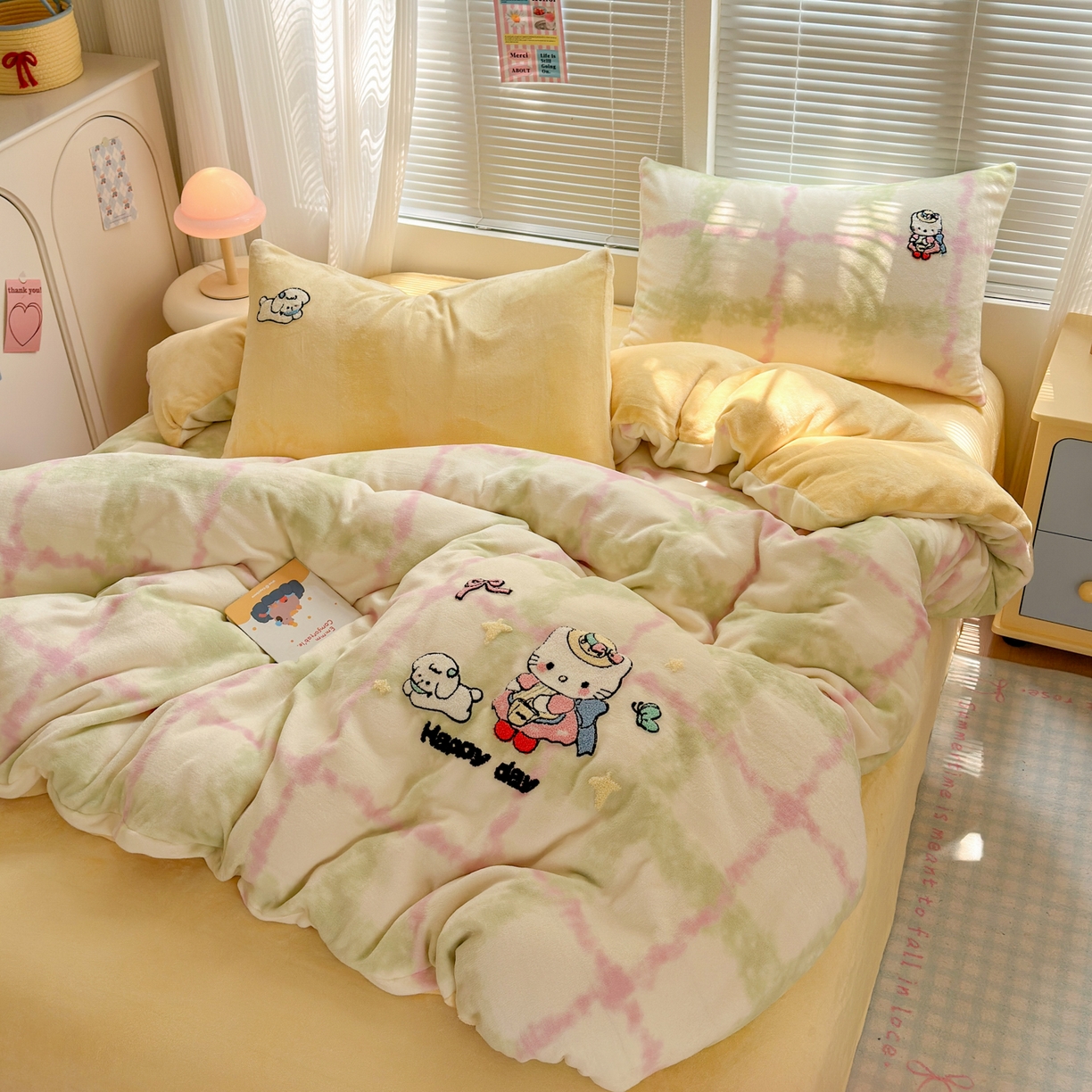 91家纺网 家纺一手货源 找家纺 一霖家纺 2025新款小清新牛奶绒毛巾绣四件套-第一波 元气小猫