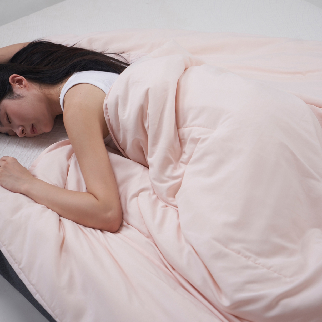 91家纺网 家纺一手货源 找家纺 2025秋冬新款PRO2.0亚朵被子同款深睡被四季被冬被子母被春秋被保暖控温被子被芯 柔云粉-四季被