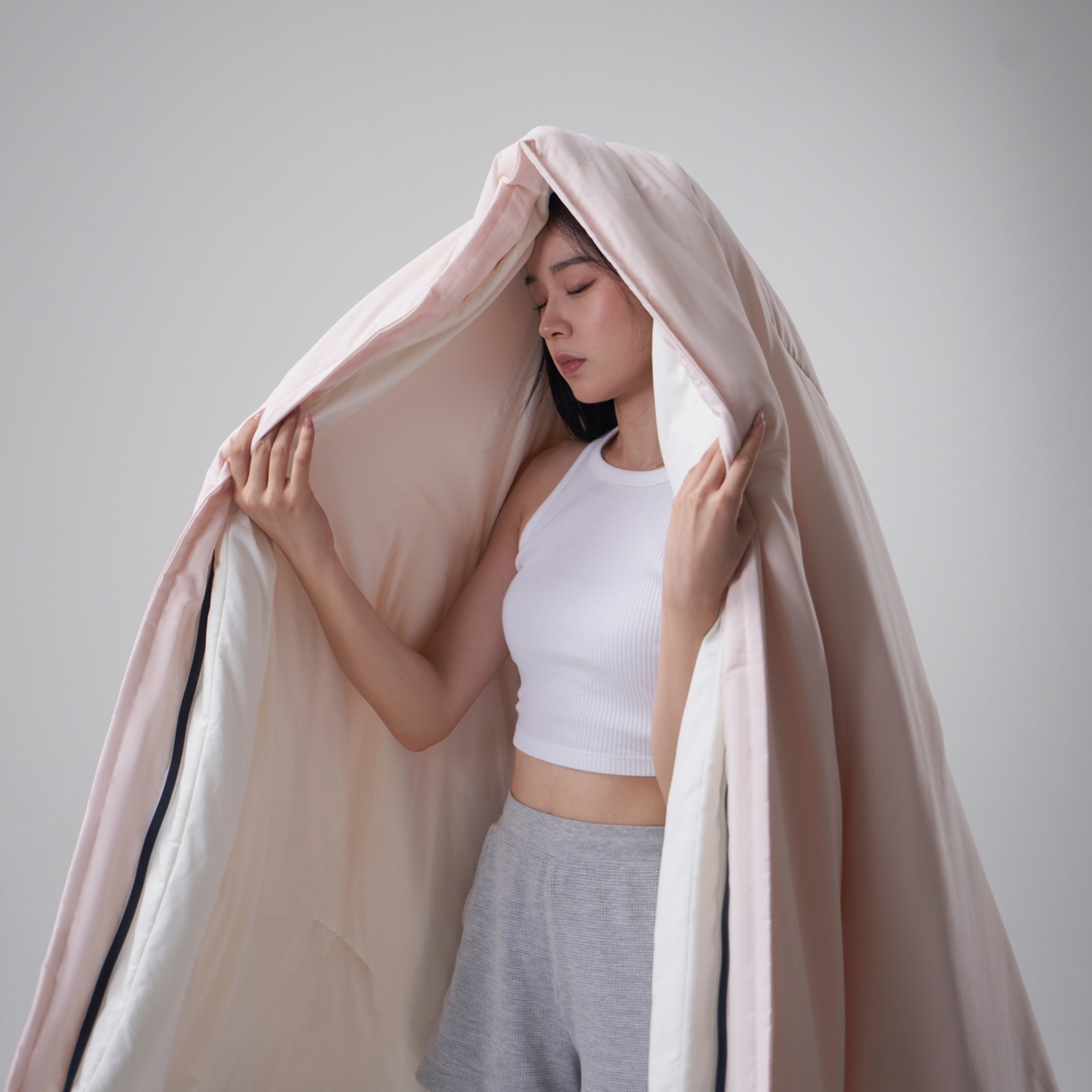 91家纺网 家纺一手货源 找家纺 2025秋冬新款PRO2.0亚朵被子同款深睡被四季被冬被子母被春秋被保暖控温被子被芯 柔云粉-四季被