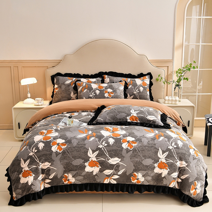 91家纺网 家纺一手货源 找家纺 曼尼 2025新款韩版花边牛奶绒四件套 韩版-花漾