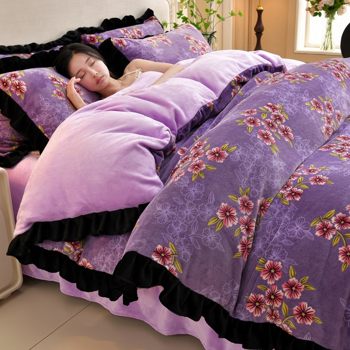 91家纺网 家纺一手货源 找家纺 曼尼 2025新款韩版花边牛奶绒四件套 韩版-小雏菊