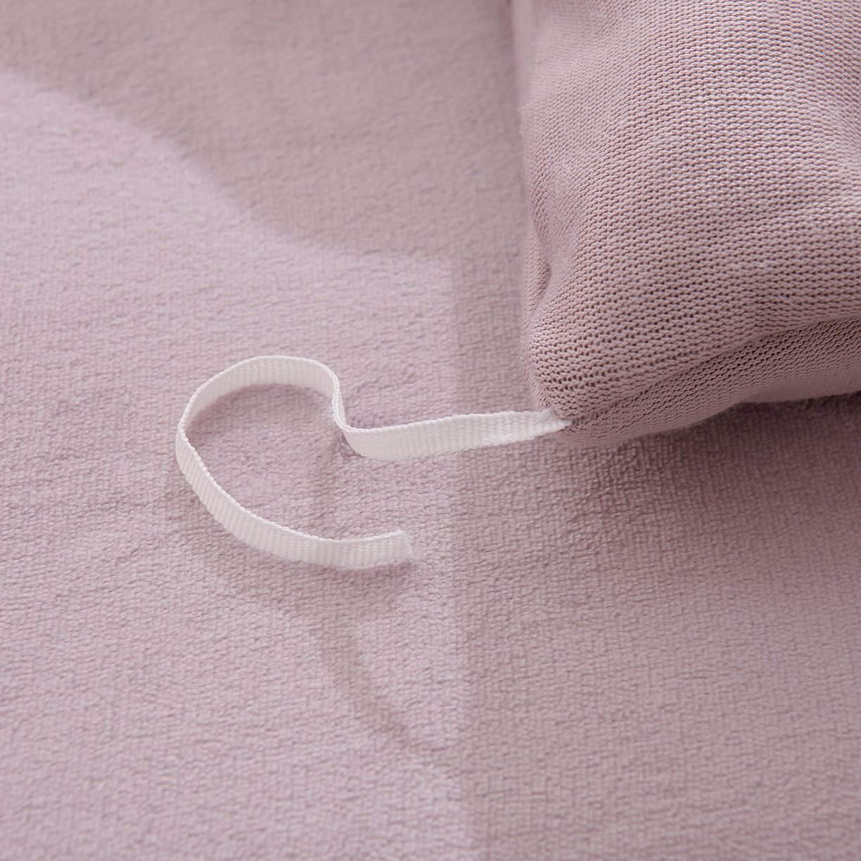 91家纺网 家纺一手货源 找家纺 金昱纺 2025新款230克柔软高克重牛奶绒贴布绣四件套 可爱联盟-浅紫