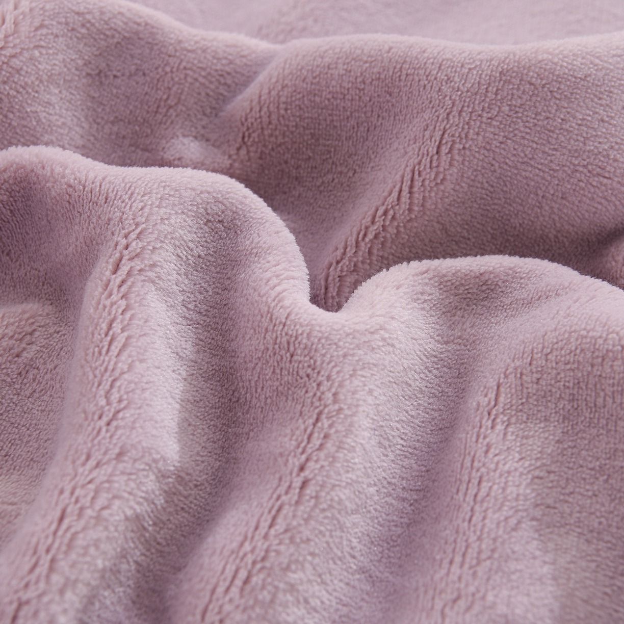 91家纺网 家纺一手货源 找家纺 金昱纺 2025新款230克柔软高克重牛奶绒贴布绣四件套 可爱联盟-浅紫