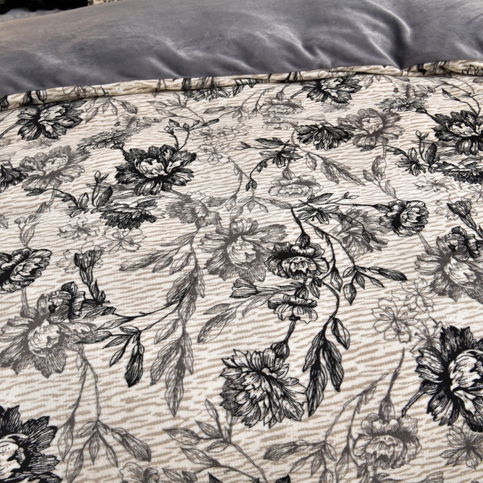 91家纺网 家纺一手货源 找家纺 曼尼 2025新款韩版花边牛奶绒四件套 韩版-知画