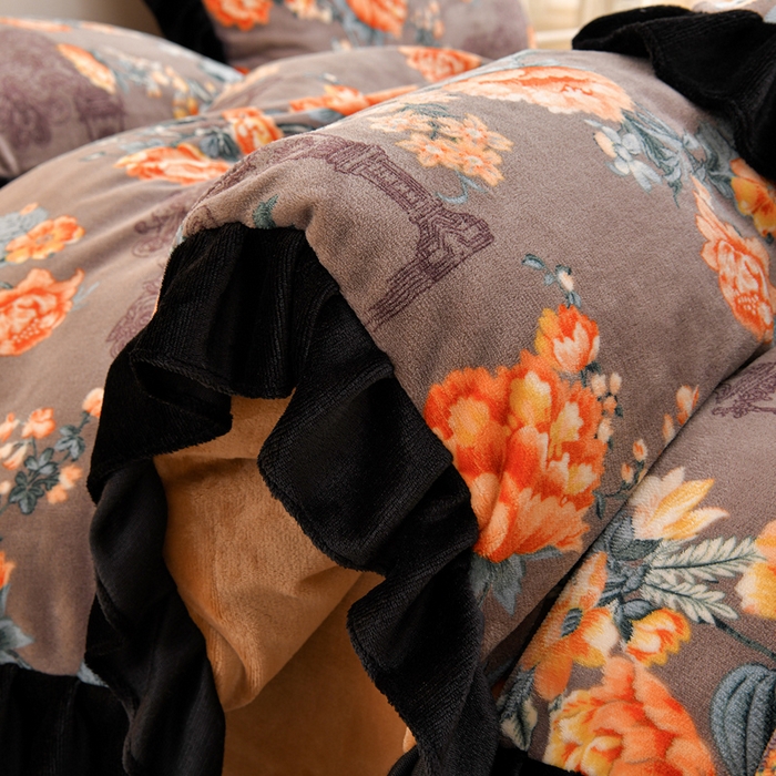 91家纺网 家纺一手货源 找家纺 曼尼 2025新款韩版花边牛奶绒四件套 韩版-夕颜