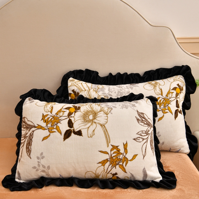 91家纺网 家纺一手货源 找家纺 曼尼 2025新款韩版花边牛奶绒四件套 韩版-雅韵