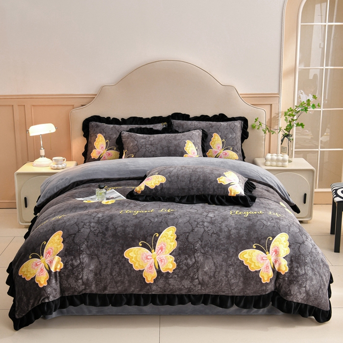 91家纺网 家纺一手货源 找家纺 曼尼 2025新款韩版花边牛奶绒四件套 韩版-蝶舞