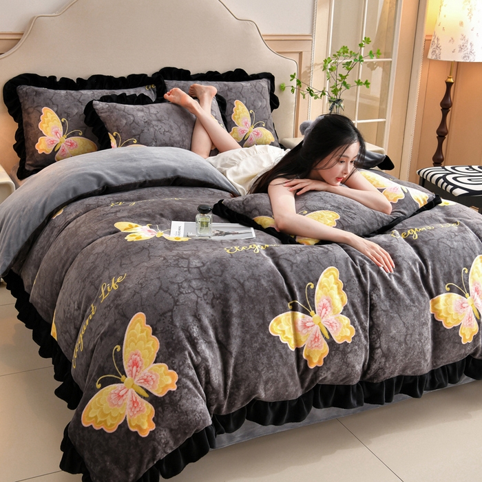 91家纺网 家纺一手货源 找家纺 曼尼 2025新款韩版花边牛奶绒四件套 韩版-蝶舞