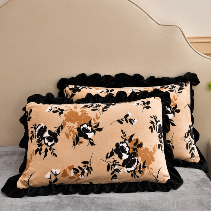 91家纺网 家纺一手货源 找家纺 曼尼 2025新款韩版花边牛奶绒四件套 韩版-简爱