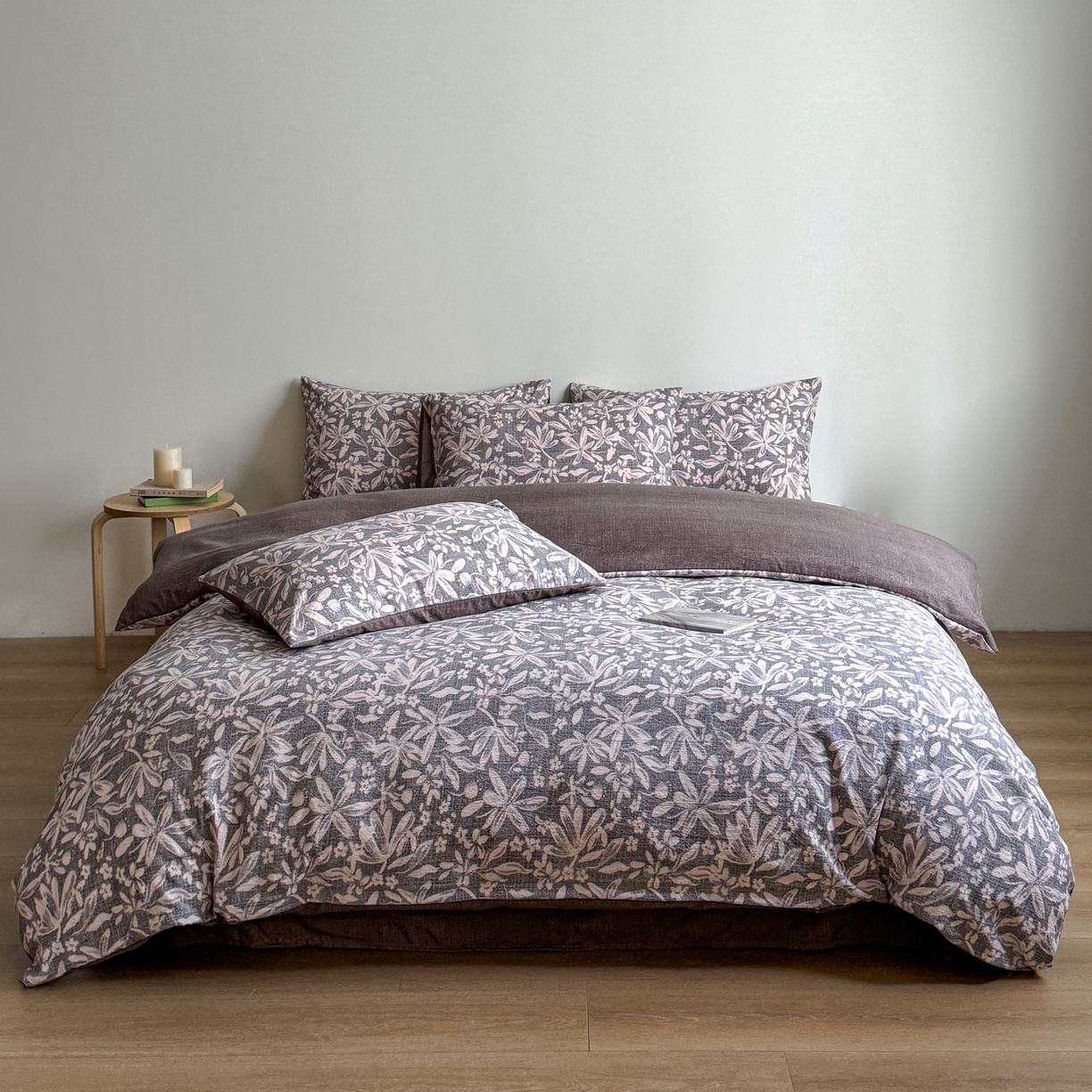 91家纺网 家纺一手货源 找家纺 优贝家纺 秋冬新品加厚高克重原麻复古水洗亚麻棉麻皱皱纱印花四件套 苍梧