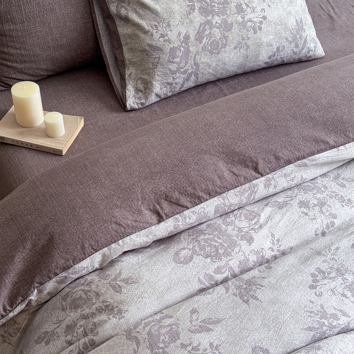 91家纺网 家纺一手货源 找家纺 优贝家纺 秋冬新品加厚高克重原麻复古水洗亚麻棉麻皱皱纱印花四件套 风木槿-咖 