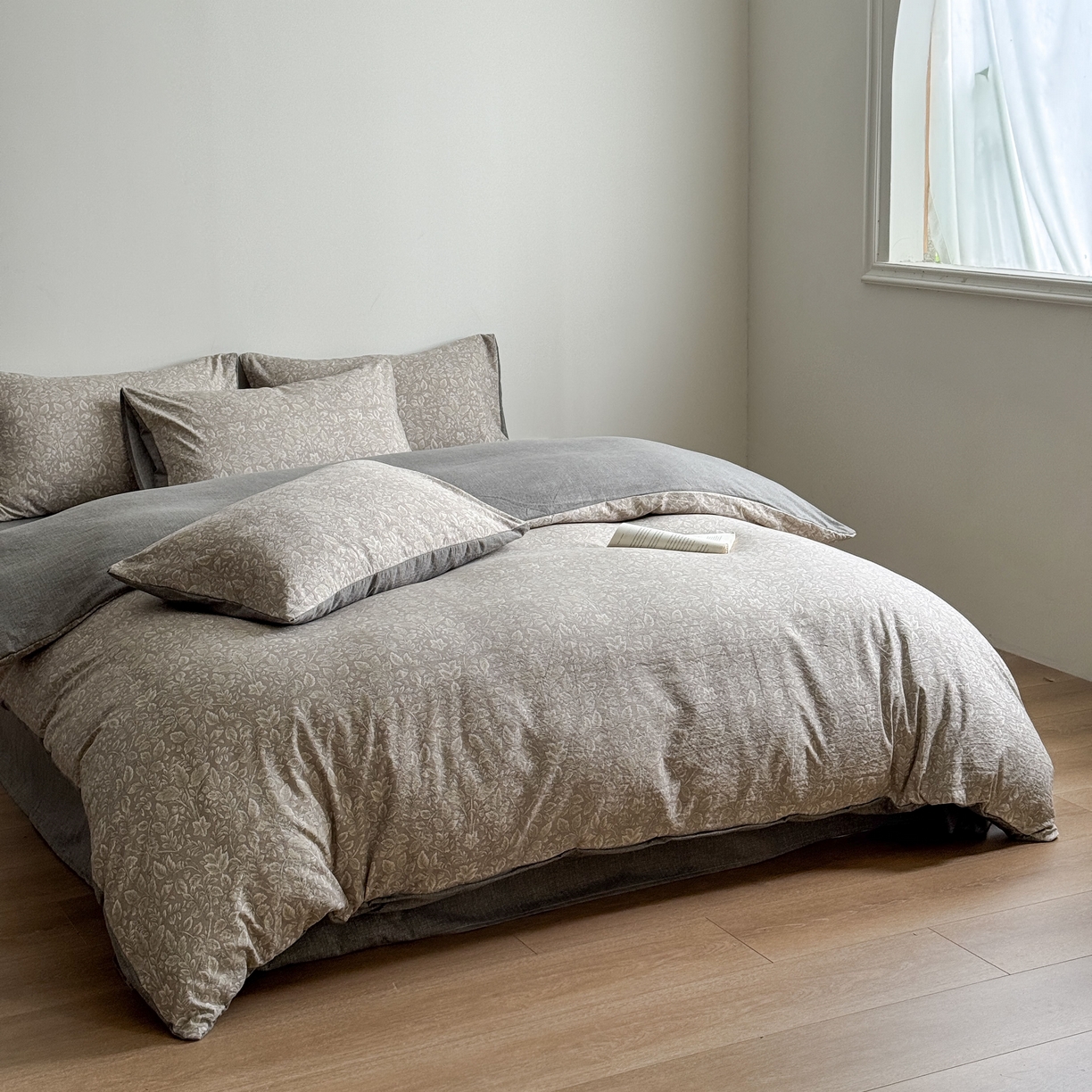 91家纺网 家纺一手货源 找家纺 优贝家纺 秋冬新品加厚高克重原麻复古水洗亚麻棉麻皱皱纱印花四件套 古奈-绿