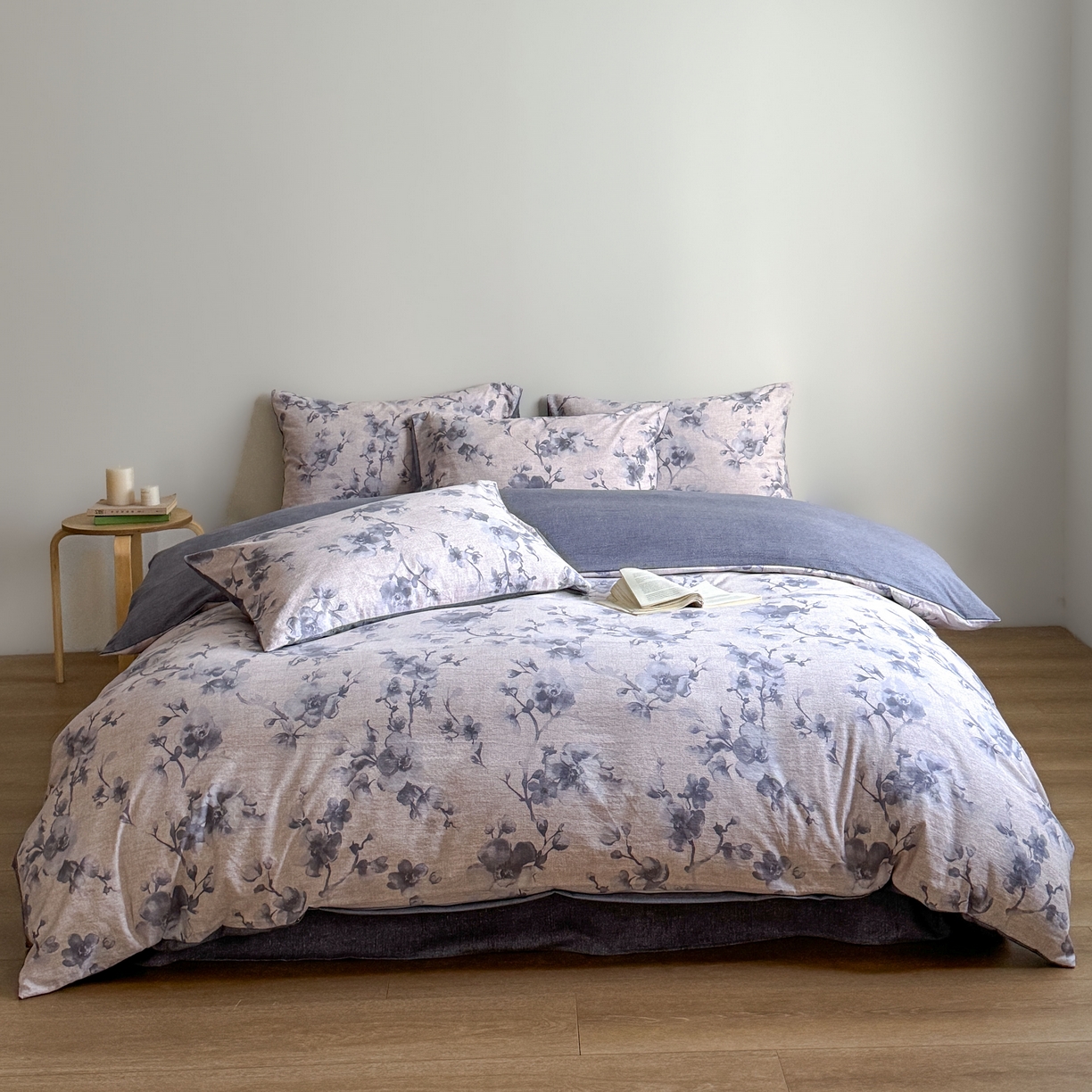 91家纺网 家纺一手货源 找家纺 优贝家纺 秋冬新品加厚高克重原麻复古水洗亚麻棉麻皱皱纱印花四件套 慕雪-灰