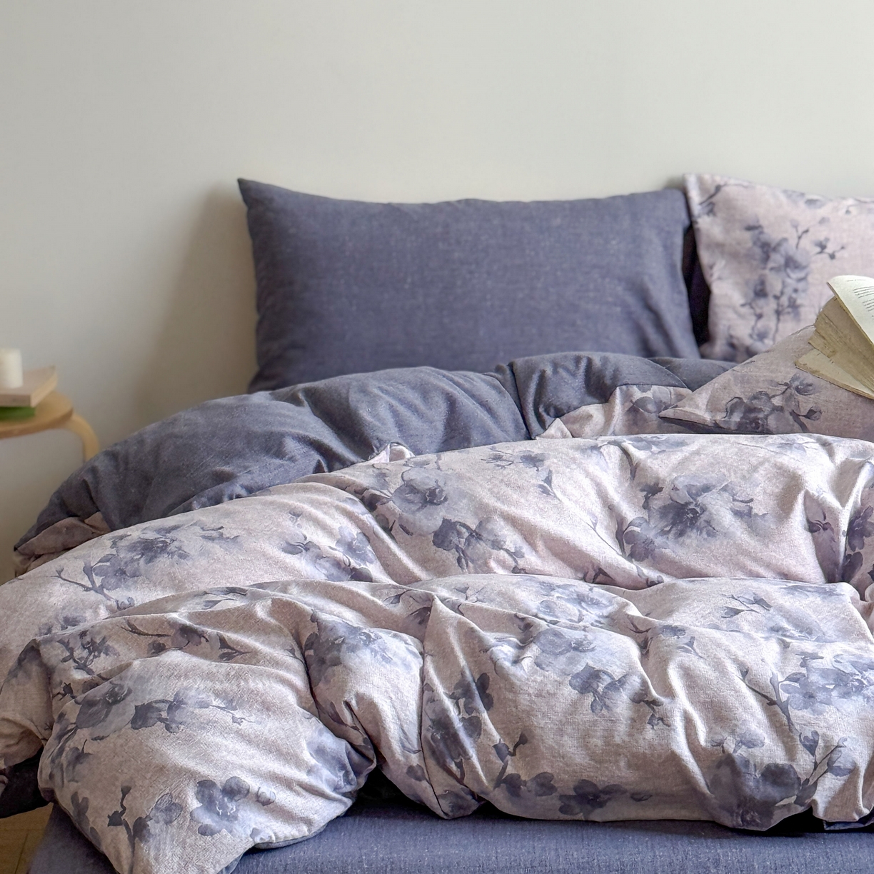 91家纺网 家纺一手货源 找家纺 优贝家纺 秋冬新品加厚高克重原麻复古水洗亚麻棉麻皱皱纱印花四件套 慕雪-灰