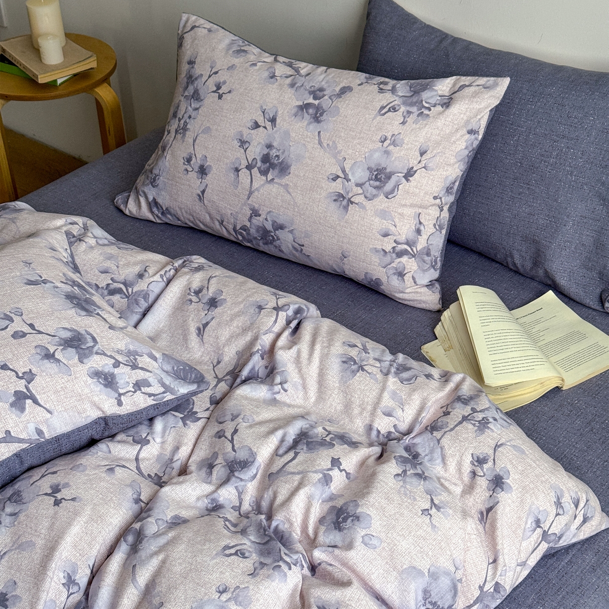 91家纺网 家纺一手货源 找家纺 优贝家纺 秋冬新品加厚高克重原麻复古水洗亚麻棉麻皱皱纱印花四件套 慕雪-灰