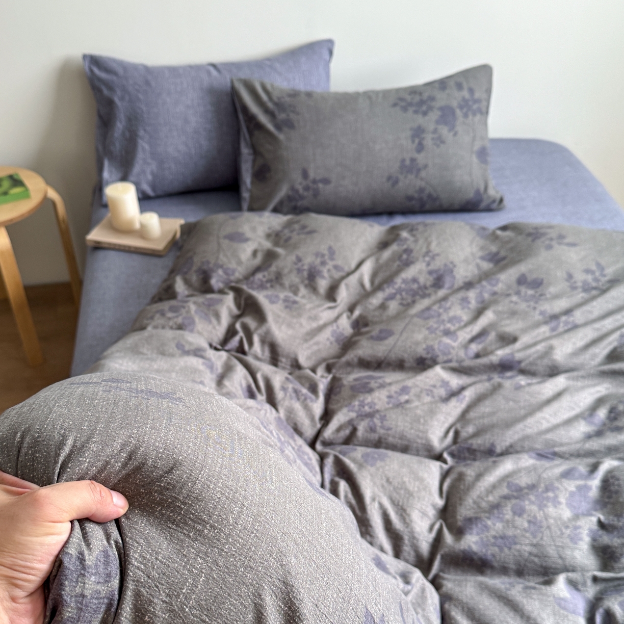 91家纺网 家纺一手货源 找家纺 优贝家纺 秋冬新品加厚高克重原麻复古水洗亚麻棉麻皱皱纱印花四件套 颂青时