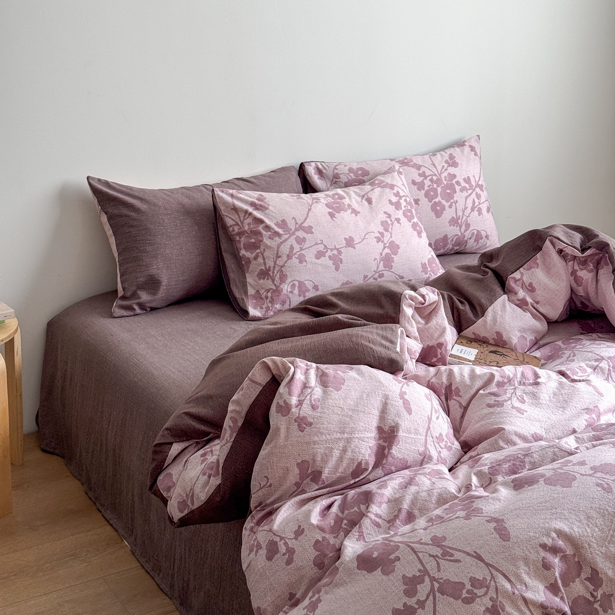 91家纺网 家纺一手货源 找家纺 优贝家纺 秋冬新品加厚高克重原麻复古水洗亚麻棉麻皱皱纱印花四件套 花颜