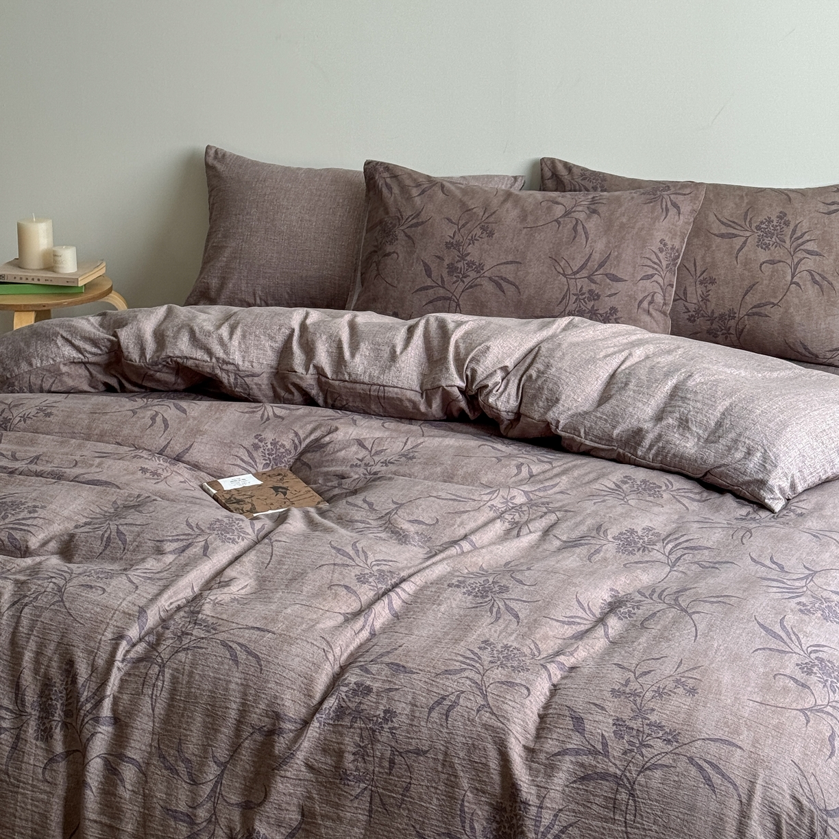 91家纺网 家纺一手货源 找家纺 优贝家纺 2025秋冬新品加厚高克重原麻复古水洗亚麻棉麻皱皱纱印花四件套 玉茗