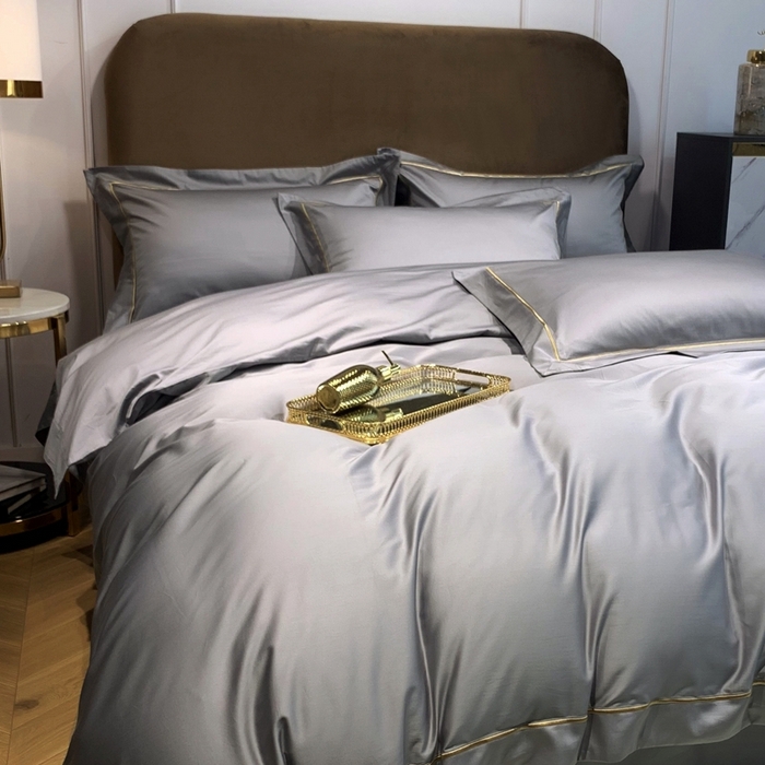 91家纺网 家纺一手货源 找家纺 南泉坊 2025新款50支纯棉贡缎四件套 浅银灰