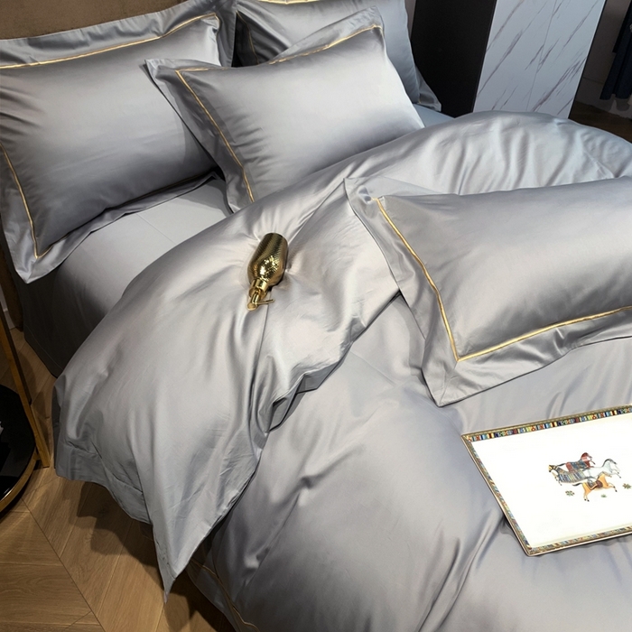 91家纺网 家纺一手货源 找家纺 南泉坊 2025新款50支纯棉贡缎四件套 浅银灰