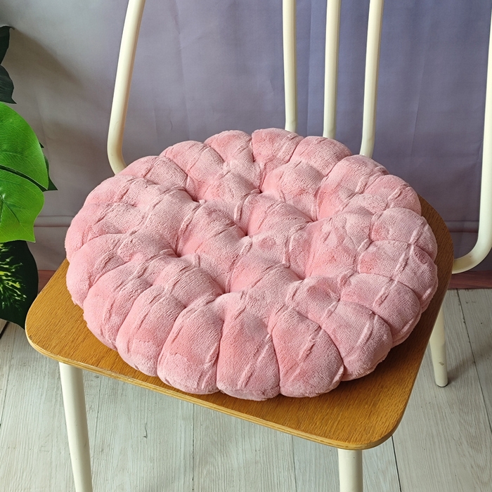 91家纺网 家纺一手货源 找家纺   新款牛奶绒绒饼干坐垫手工垫子屁股垫椅子垫装饰家园创意抱枕靠垫
