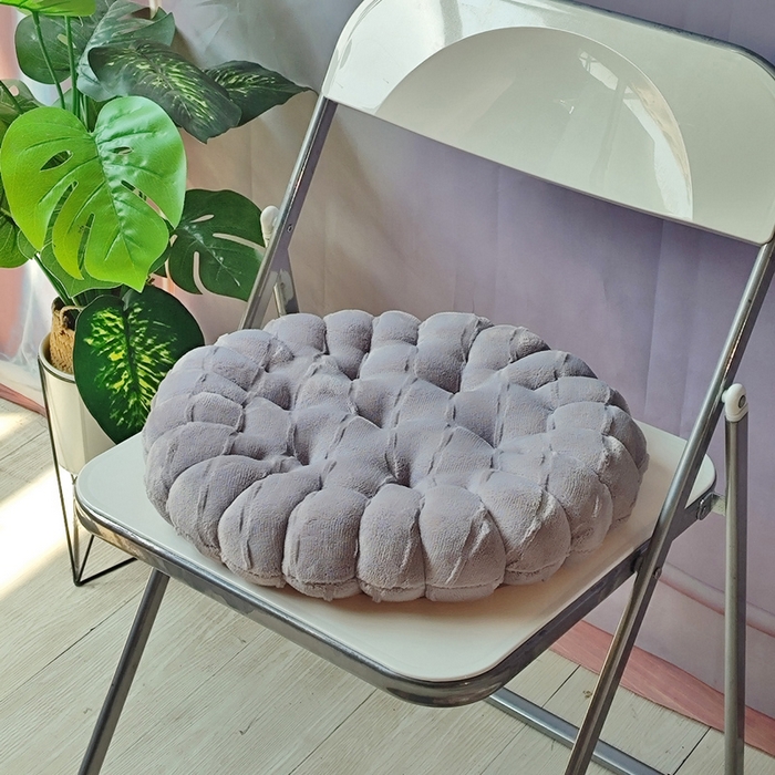 91家纺网 家纺一手货源 找家纺   新款牛奶绒绒饼干坐垫手工垫子屁股垫椅子垫装饰家园创意抱枕靠垫