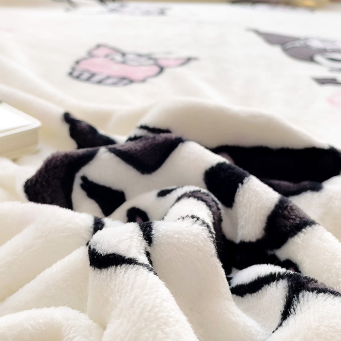 91家纺网 家纺一手货源 找家纺 港岛妹妹 2025新款三丽鸥牛奶绒毛毯毯子 波点库洛米