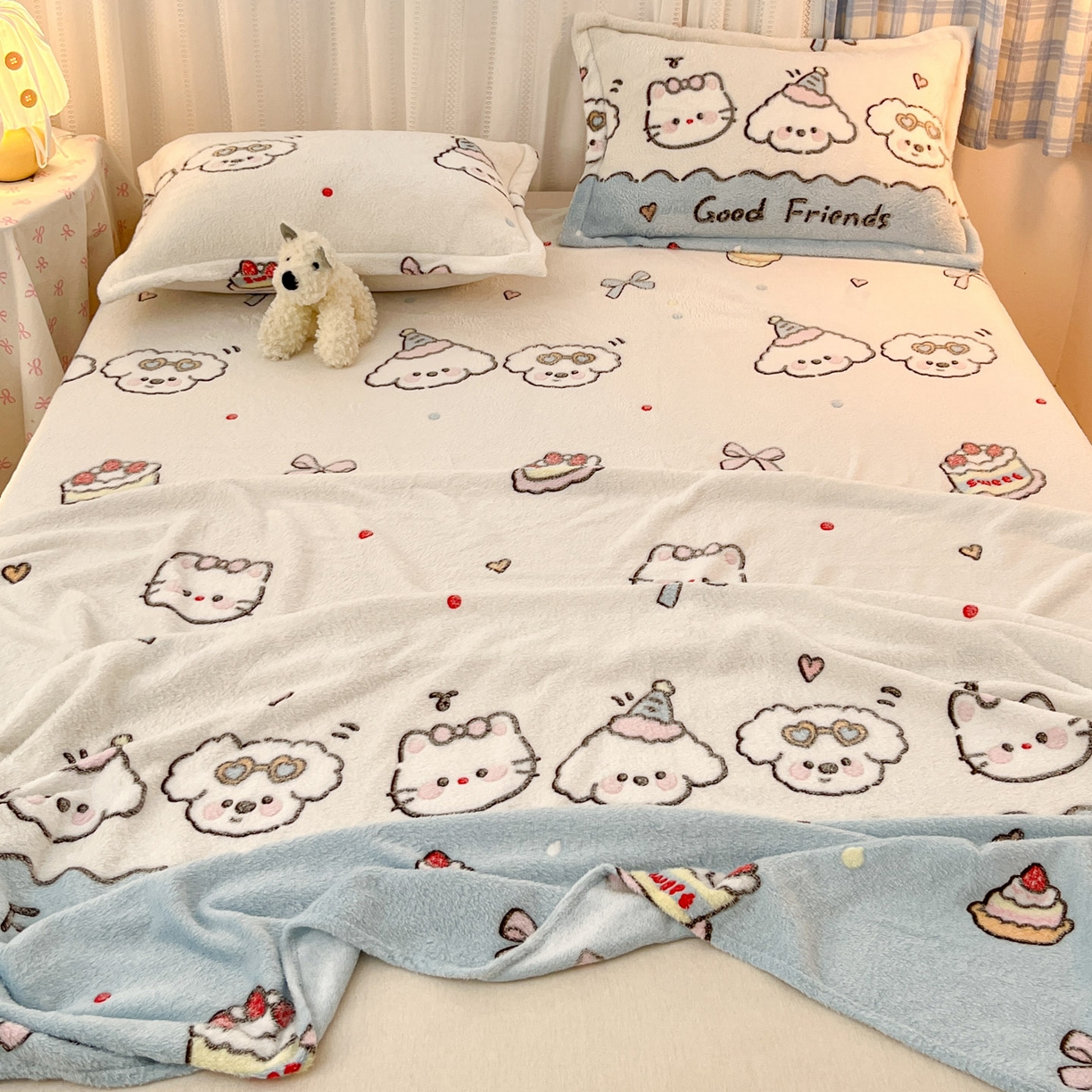 91家纺网 家纺一手货源 找家纺 川悦生活 2025新款高克重双面雪花绒印花毛毯三件套 毛毯快乐派对