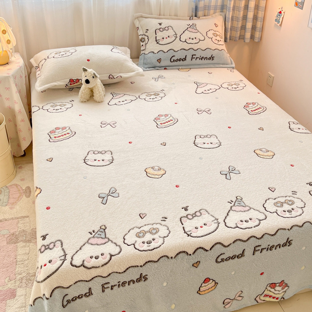 91家纺网 家纺一手货源 找家纺 川悦生活 2025新款高克重双面雪花绒印花毛毯三件套 毛毯快乐派对