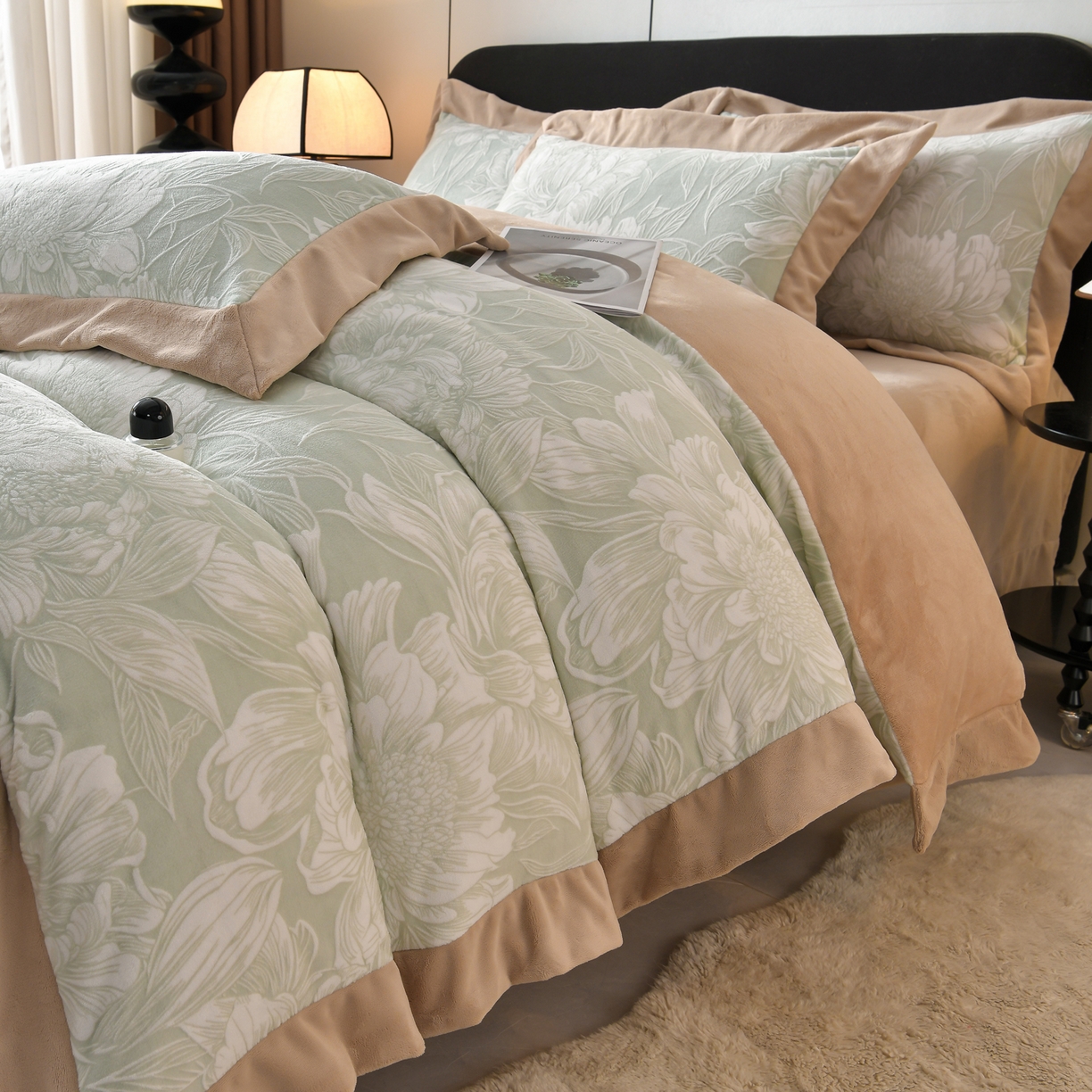 91家纺网 家纺一手货源 找家纺 湘雪家居  2025新款高克重雕花牛奶绒四件套 梦娜-浅绿