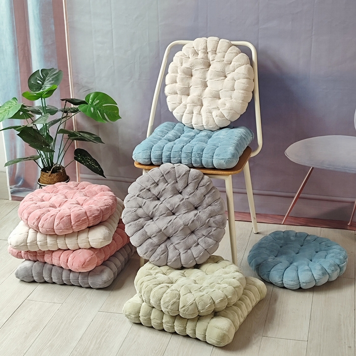 91家纺网 家纺一手货源 找家纺   新款牛奶绒绒饼干坐垫手工垫子屁股垫椅子垫装饰家园创意抱枕靠垫