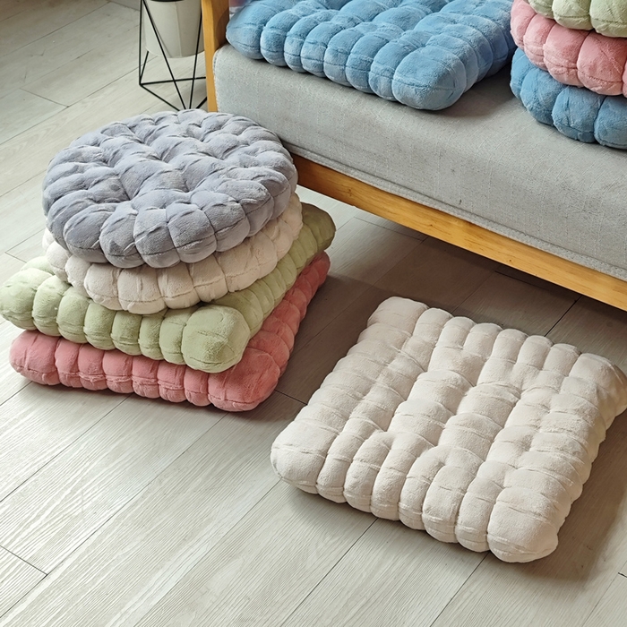 91家纺网 家纺一手货源 找家纺   新款牛奶绒绒饼干坐垫手工垫子屁股垫椅子垫装饰家园创意抱枕靠垫