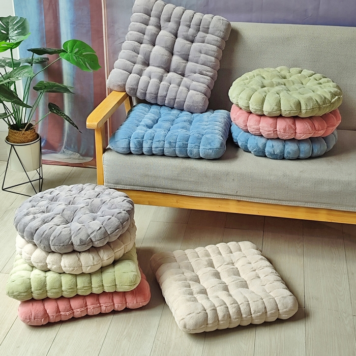 91家纺网 家纺一手货源 找家纺   新款牛奶绒绒饼干坐垫手工垫子屁股垫椅子垫装饰家园创意抱枕靠垫